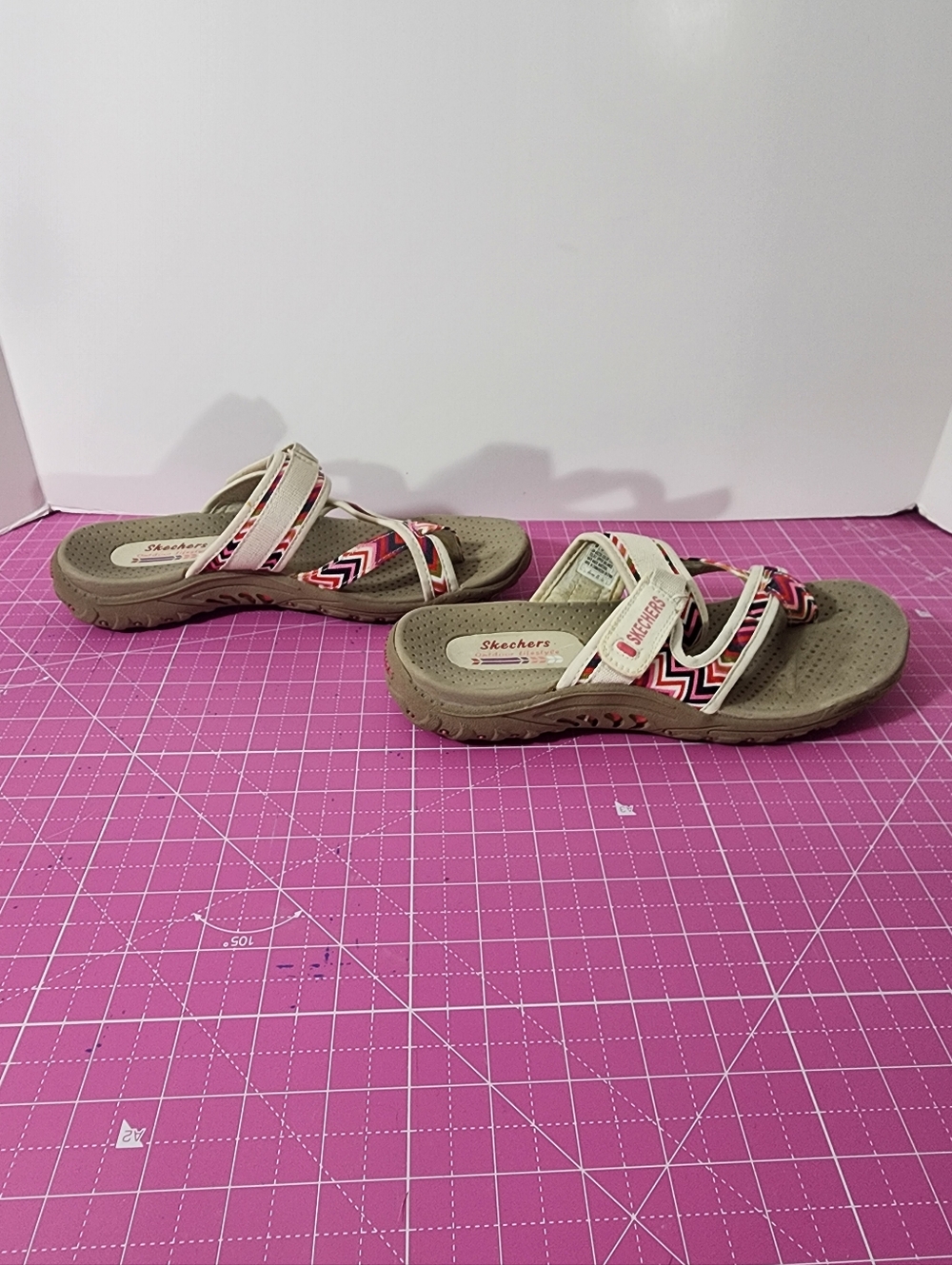 Skechers Outdoor Lifestyle Womens 8 Chevron Strappy Sandals Pink Orange - Picture 4 of 7